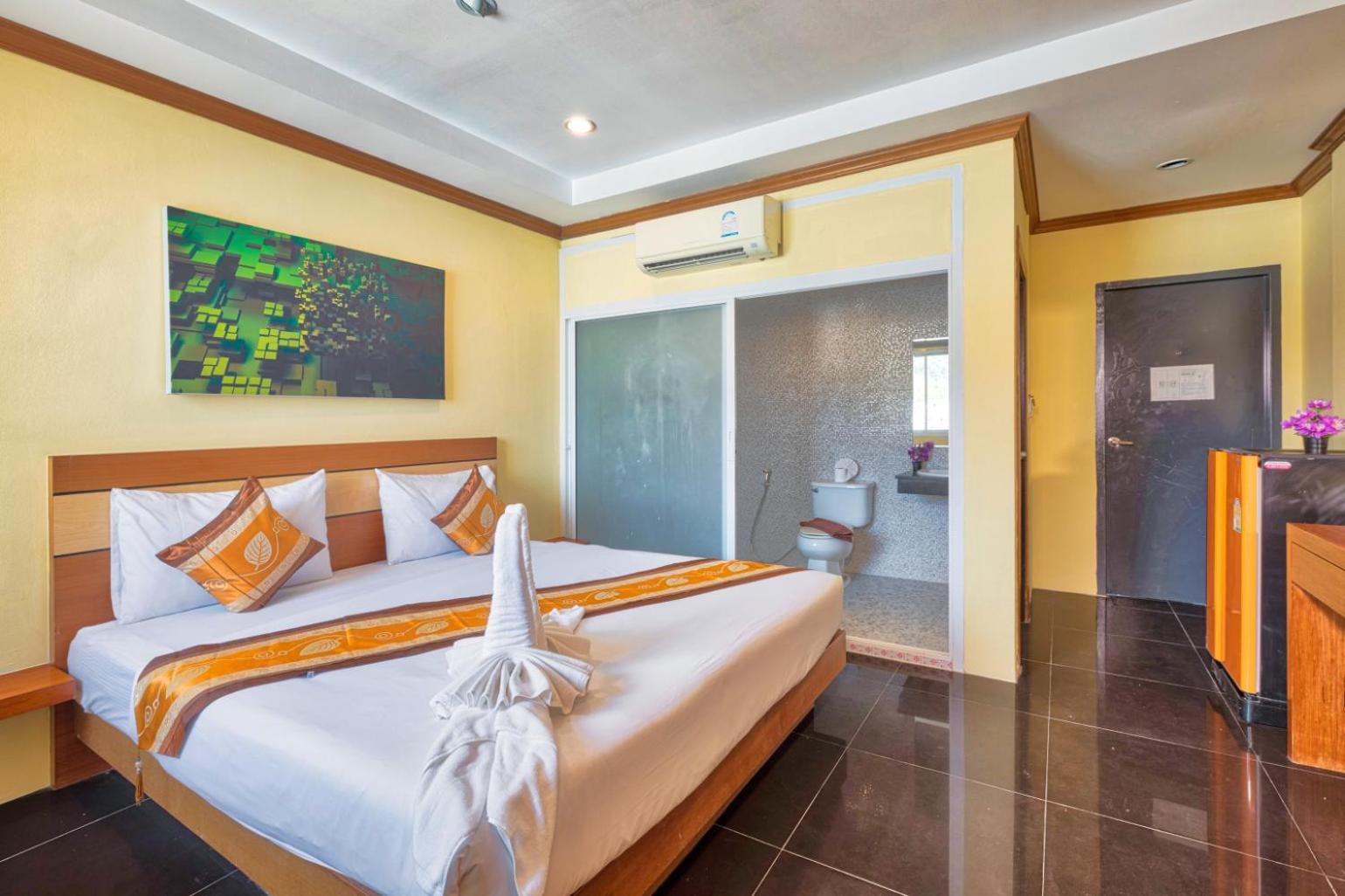 Tj Patong Hotel - Otop Shopping Paradise Номер фото